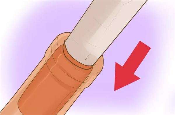 无开瓶器开红酒的方法,无工具开红酒的快速简单方法