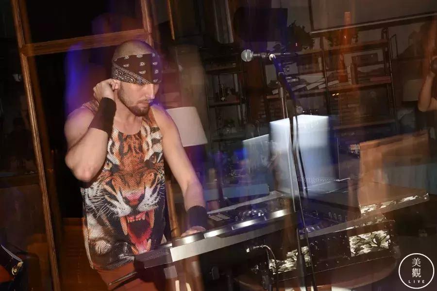 上周末,我在西安参加了一个非常Skr的潮人聚会