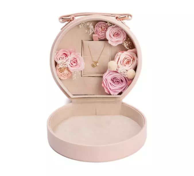 你有一份七夕撩妹指南请查收,追妹子七夕送什么礼物