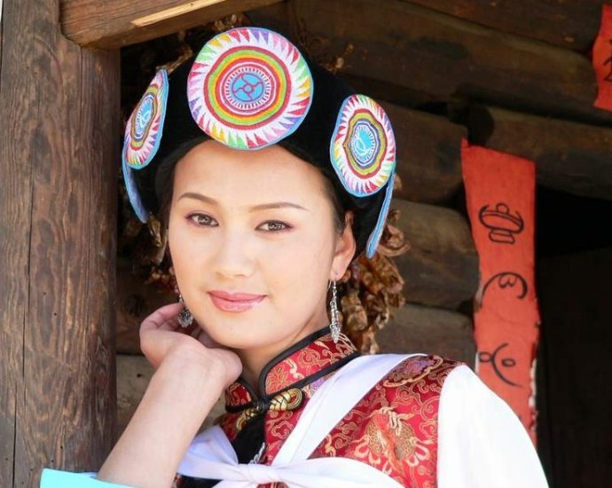 56个少数民族服饰视频,56个少数民族服装简介