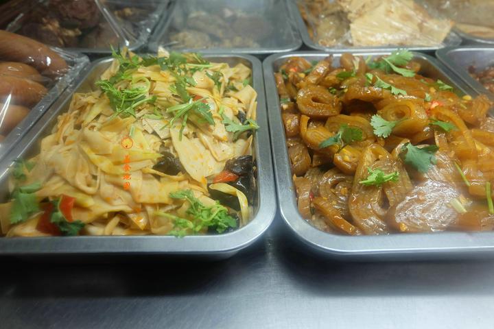 探店哈尔滨自助火锅,探店开封灌汤包