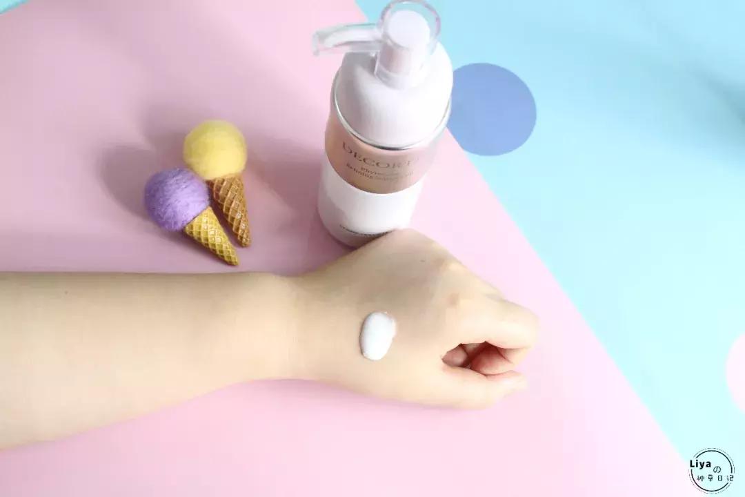 别再用烂脸的洗面奶,只要不停产就一直回购的水乳