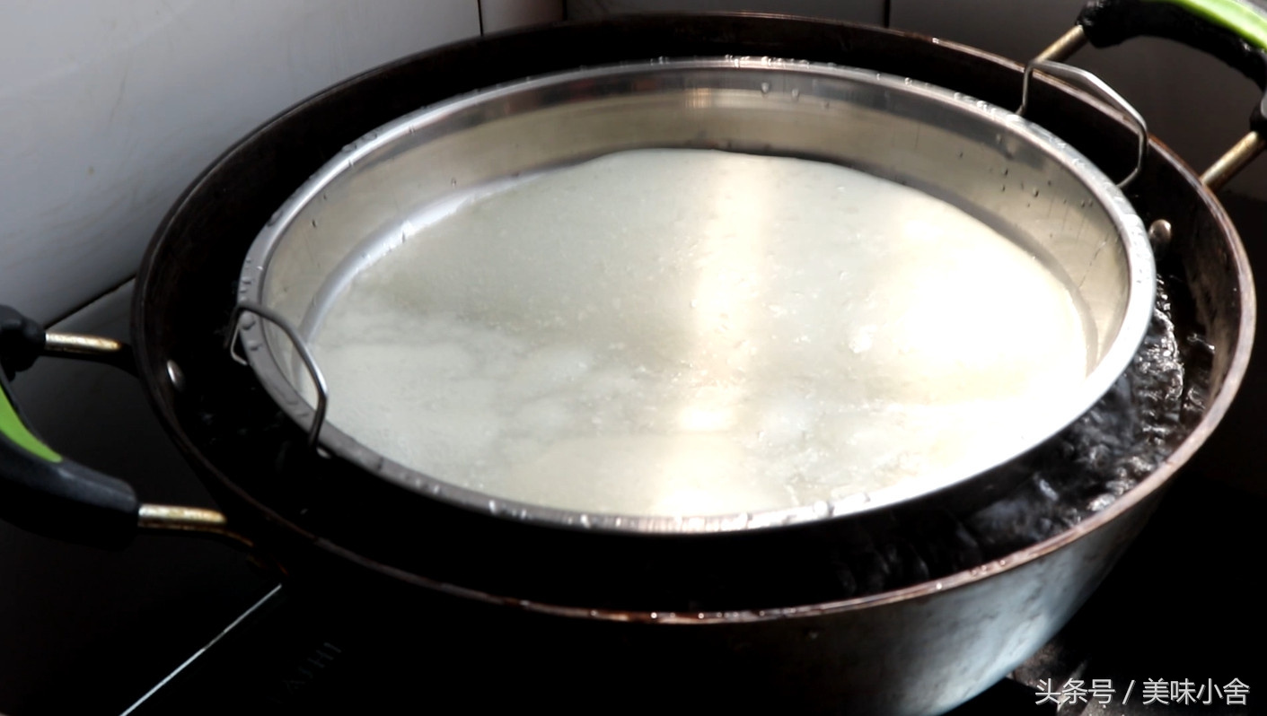 自制凉皮怎么不开裂又筋道,教你如何做家常凉皮