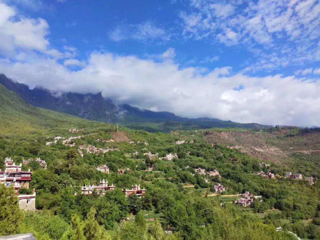 秒杀若尔盖!川西有个官方认定的最美草原,景美人少不收门票!