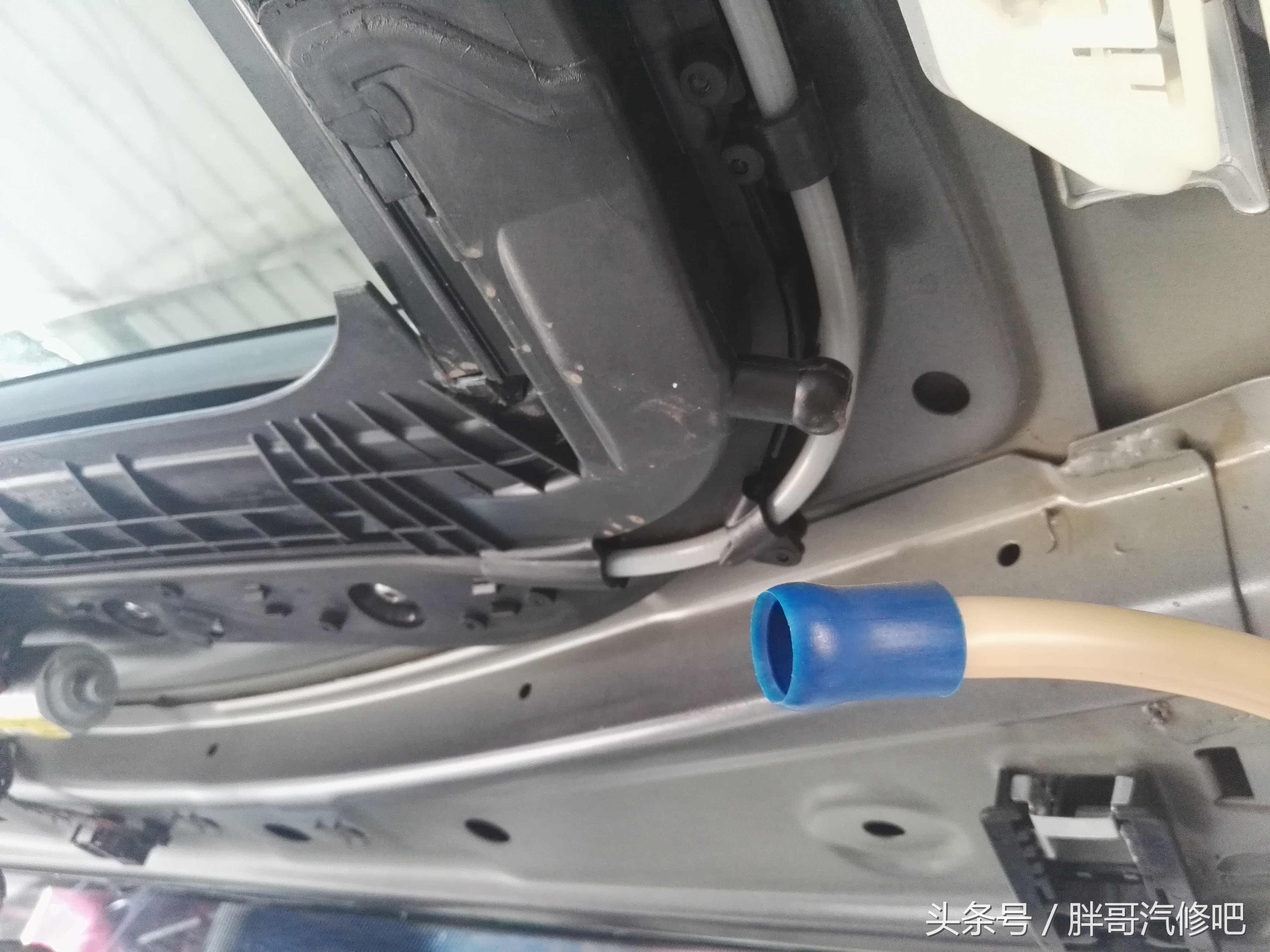 全景天窗遮阳帘坏了有没有必要换,全景天窗里面的遮阳帘修复