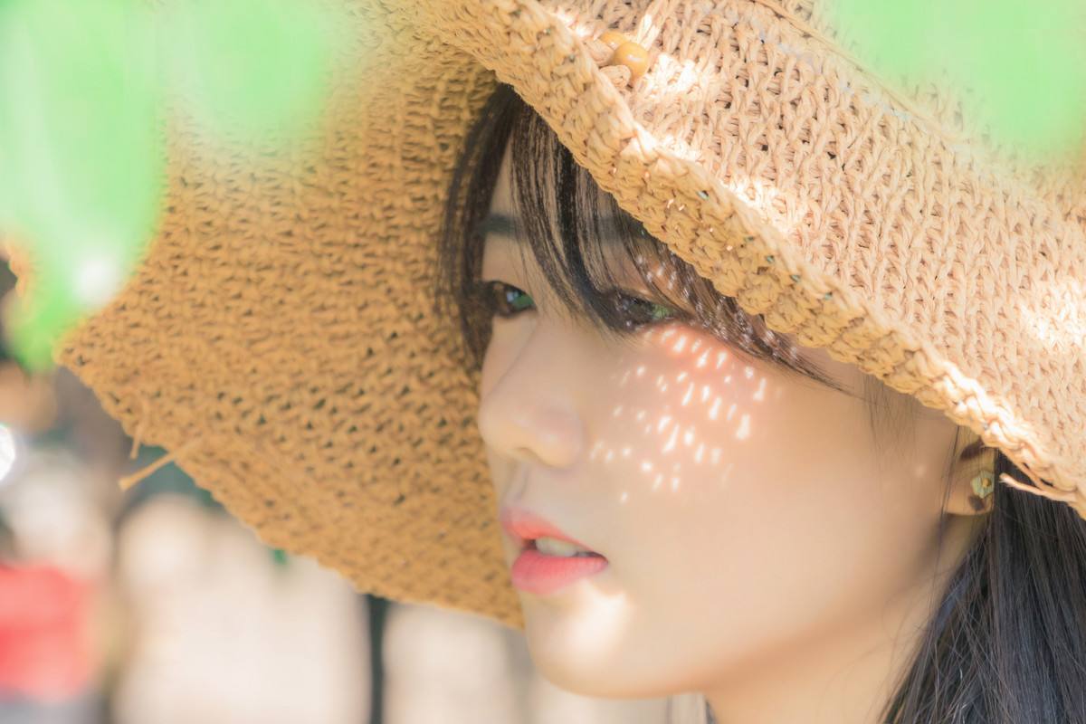 最细腻贴肤底妆用什么粉底液,细腻持久底妆用什么粉底液