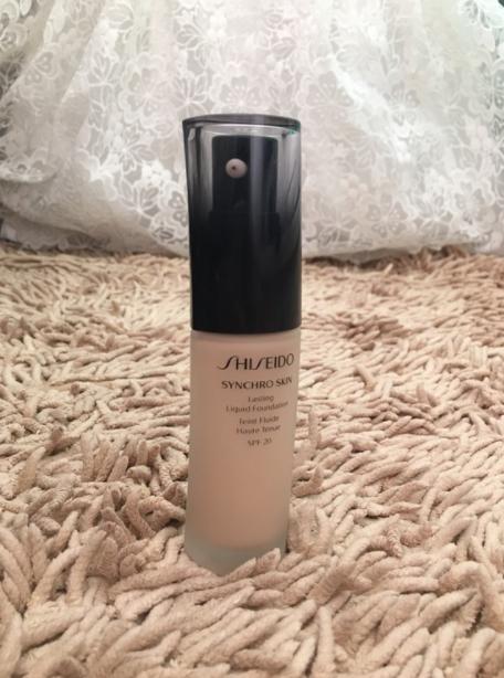 最细腻贴肤底妆用什么粉底液,细腻持久底妆用什么粉底液