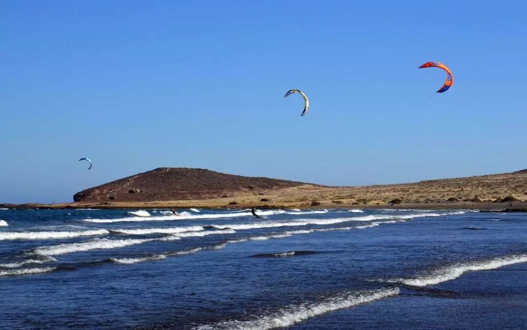 豆瓣9.3分vs6.7分，《尹食堂2》究竟比《中餐厅2》好在哪儿？