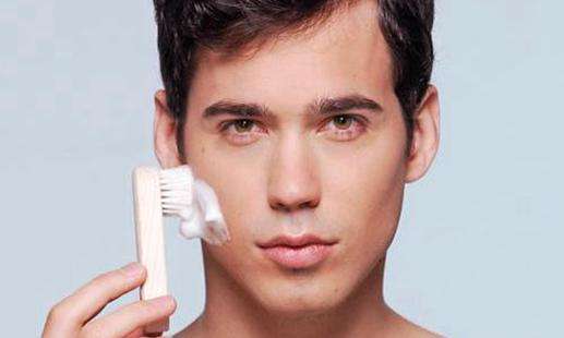 赶在七夕约会前,教你怎样从糙汉变型男!樱桃聊男士护肤那些事