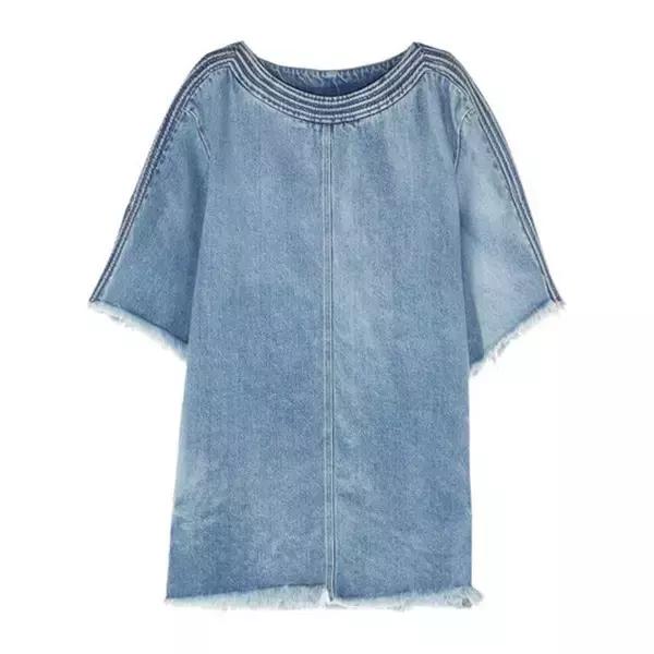 穿牛仔衣的女人们,穿牛仔裙的女人给人的感觉