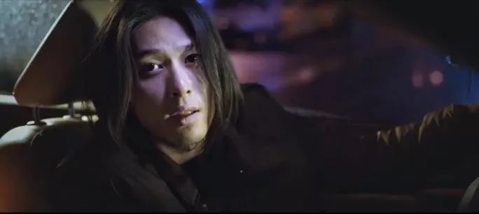 关于吸血鬼的最强科普，这篇文章+这部电影就够了！