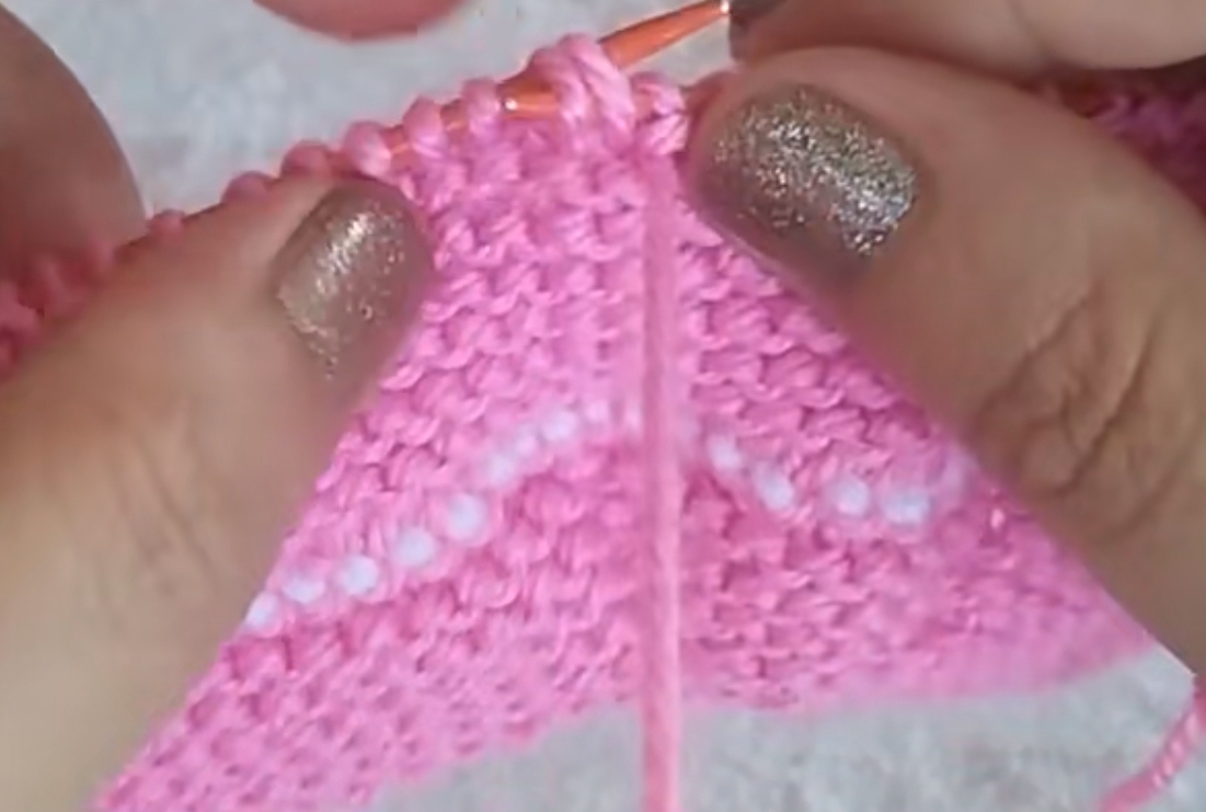 棒针双色编织婴儿鞋的教程,棒针编织婴儿0-3个月鞋教程