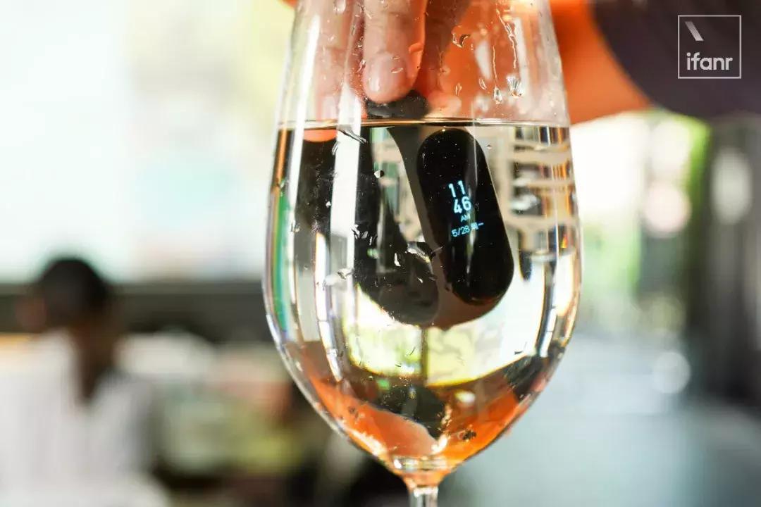 小米手环3有普通款和新款之分吗,小米手环3深度评测