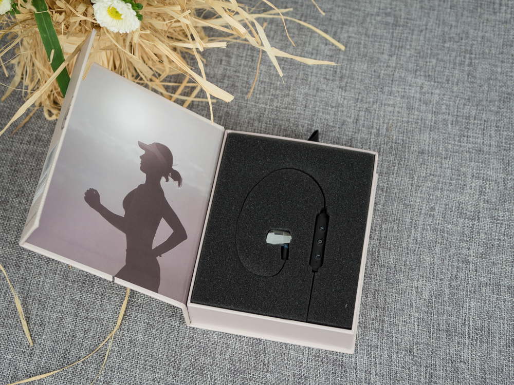 阿思翠平头耳机,阿思翠700耳机评测