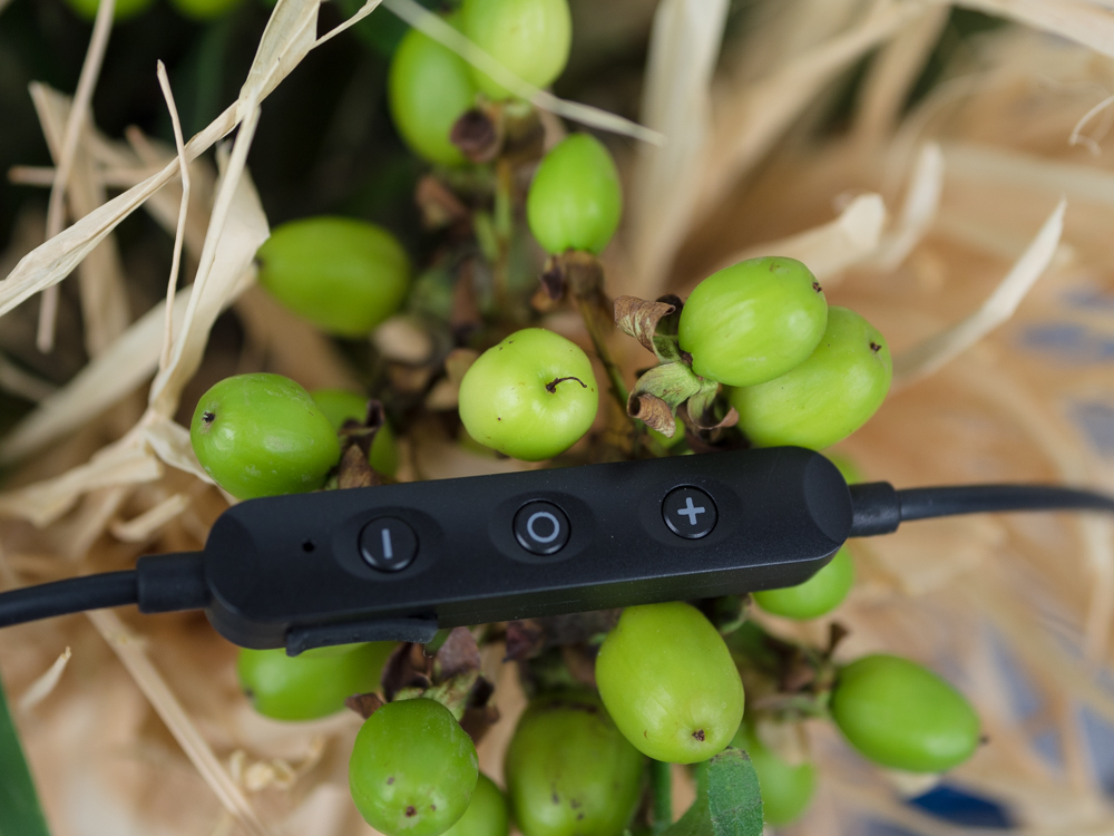 阿思翠平头耳机,阿思翠700耳机评测