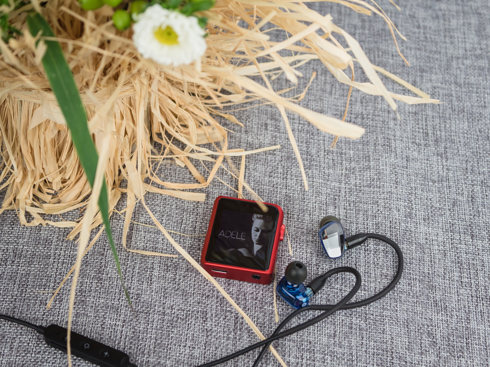 阿思翠平头耳机,阿思翠700耳机评测