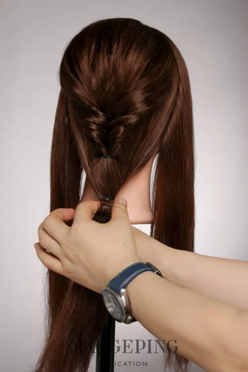 马尾怎么扎简单又好看视频,马尾怎么扎简单又好看儿童