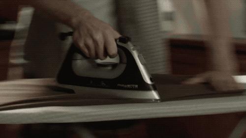 快速整平皱衣服,褶皱衣服如何快速恢复