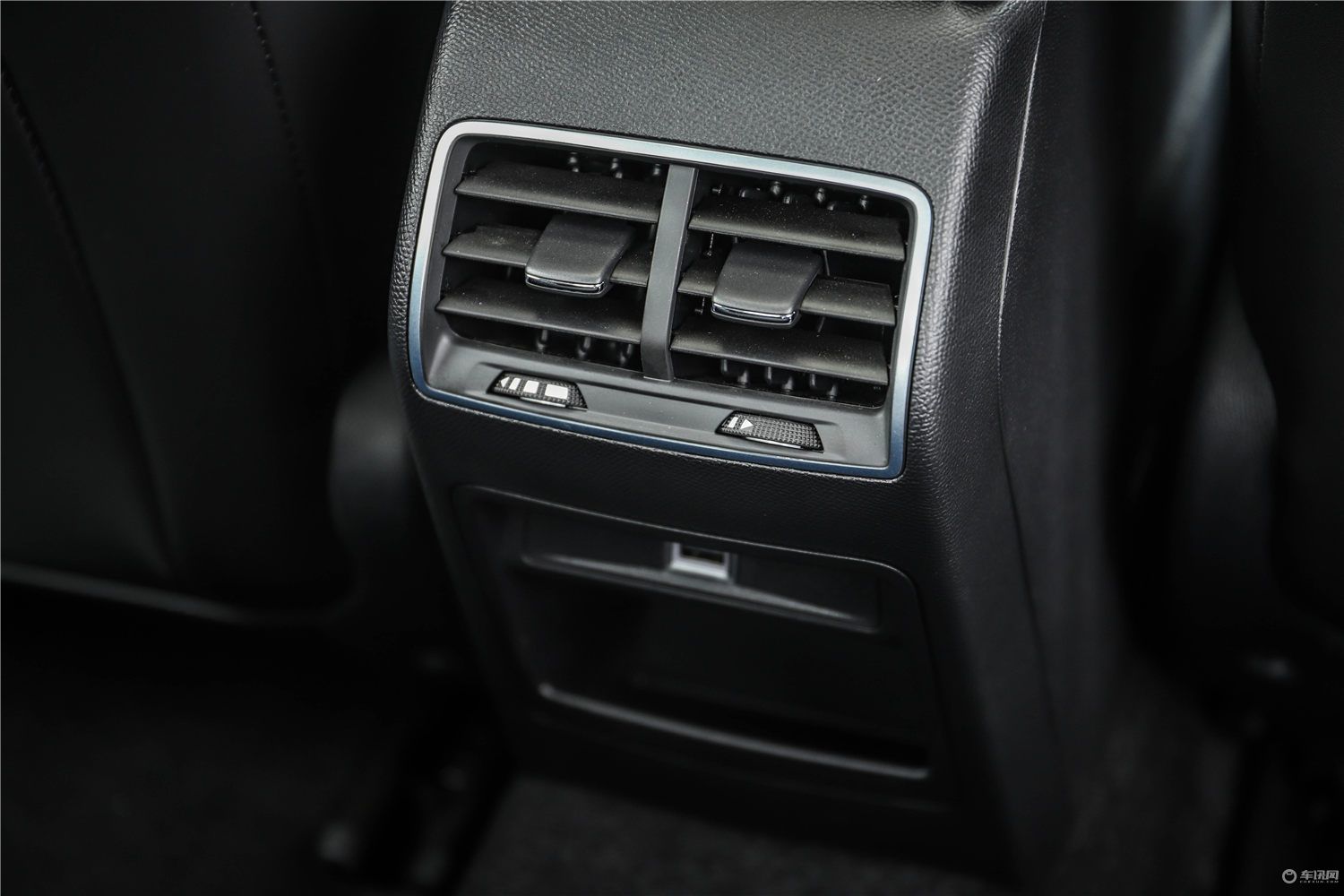 法系新希望全新标致408实车曝光,试驾标致4082020款