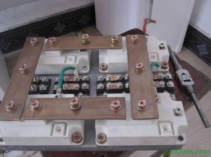 特斯拉线圈自制diy,手持特斯拉线圈diy制作