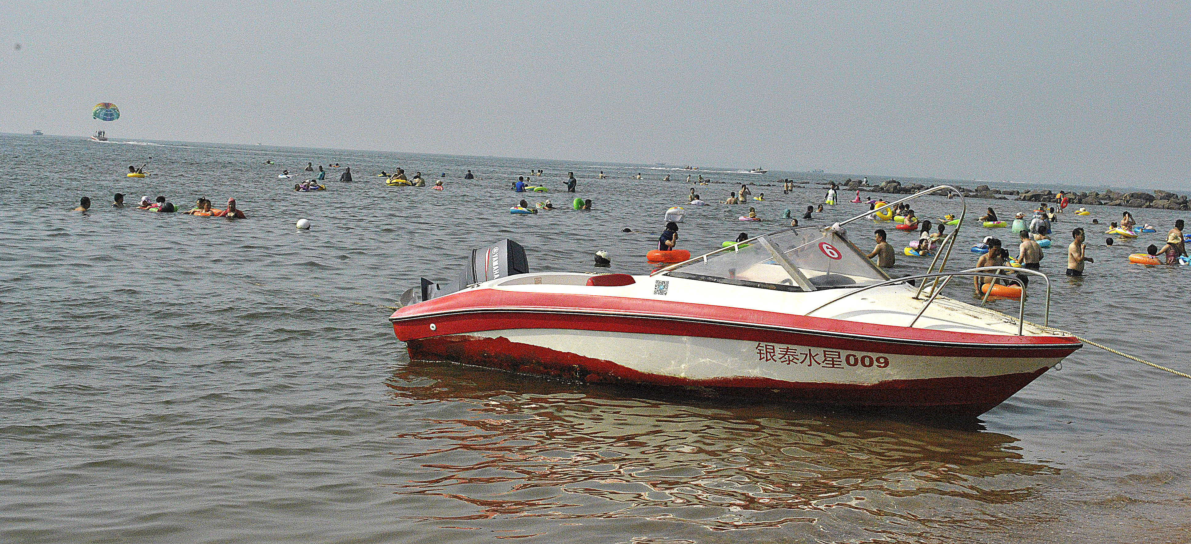 无穷尽的时光尘烟里，东戴河的厚重荣辱终将一笔勾销