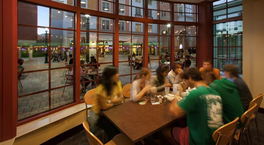 美国顶尖大学住宿,全美吃住最赞的大学top10