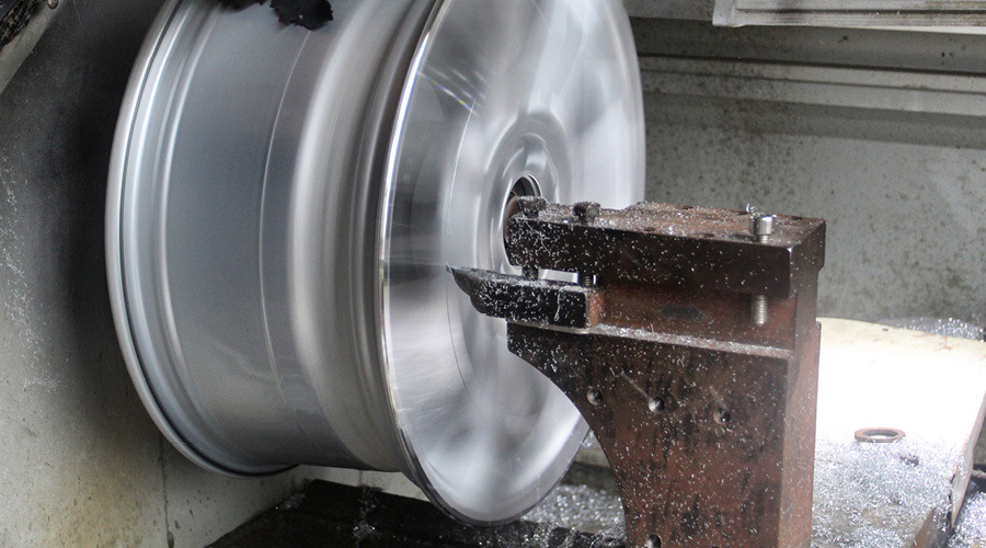 轮毂翻新真实案例,轮毂翻新最新技术