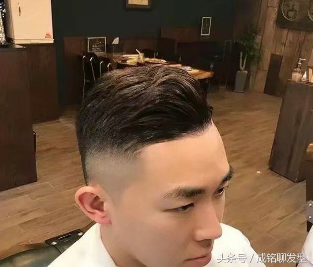 发蜡跟发泥哪个定型好,发蜡跟发泥哪个比较好用