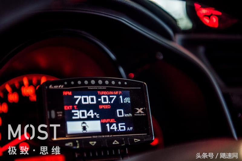 花80万改装的gk5,花10多万改装奔驰v260