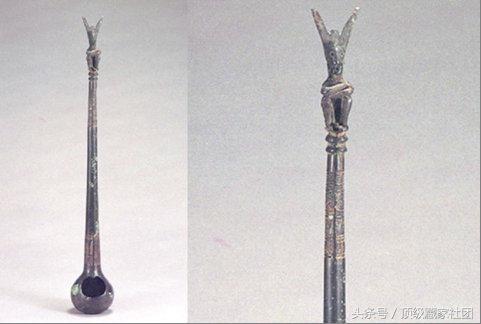 古滇国青铜器上的佛陀原型