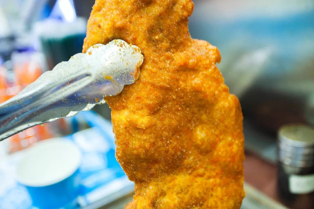 寻找岛城“大面子”主角，台湾正宗超级尺寸大鸡排pick大圆脸！