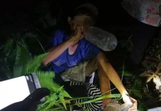 开封骑摩托被撞死事件,青桔单车车锁被剪新闻