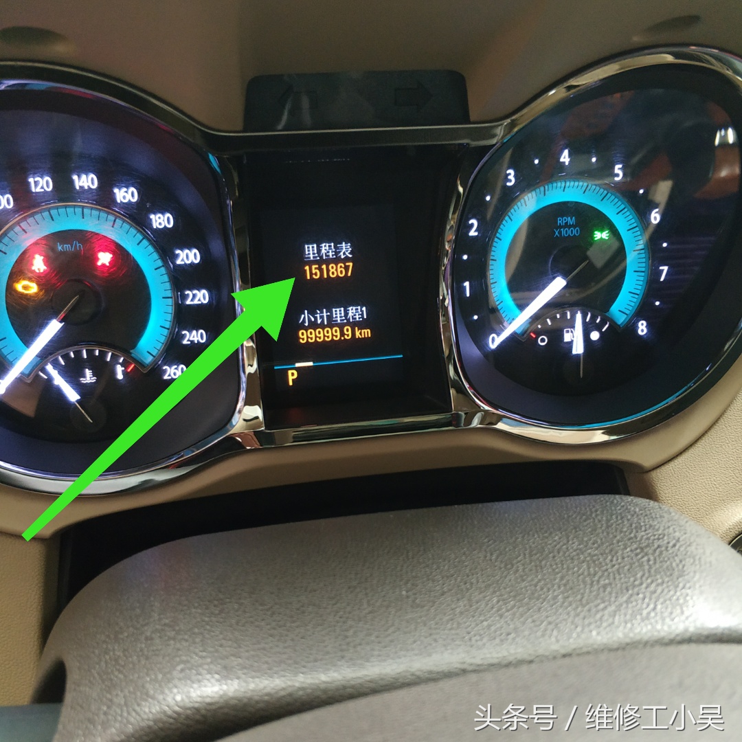 君越发动机冷却液更换,君越2.4发动机冷却液更换周期