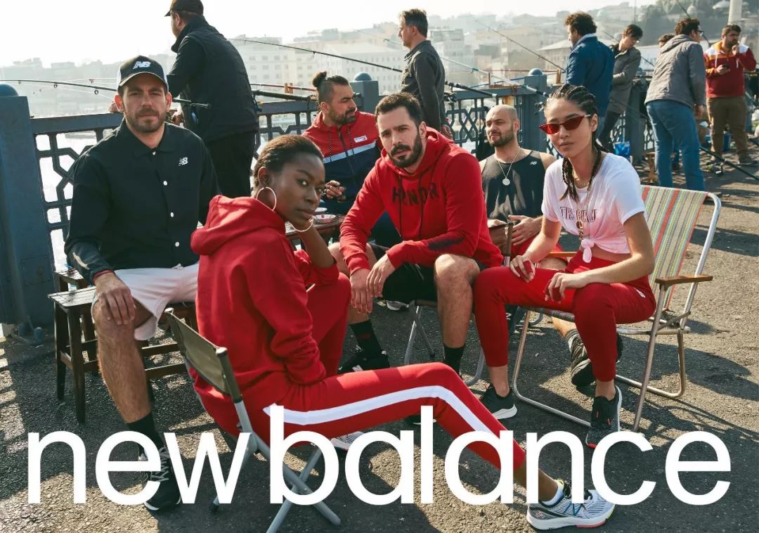 Coach母公司全年收入超预期，股价大涨12%；土耳其的奢侈品牌统一涨价至少20%；NewBalance剑指70亿美元俱乐部