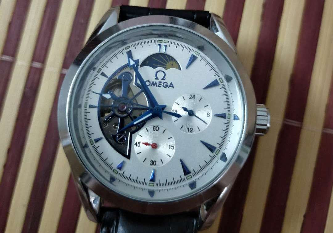 浪琴康卡斯陶瓷款上市,浪琴康卡斯陶瓷圈多少钱