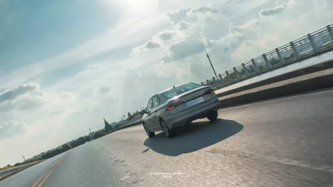 试驾新宝来1.4t,试驾宝来1.4t自动舒适版