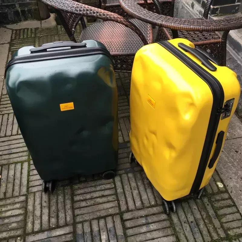 好看实用双肩包休闲品牌,时尚又实用的双肩包到底要怎么挑