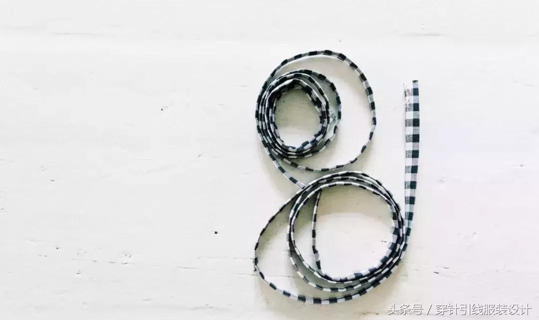 荷叶边裹裙裁剪,荷叶边下摆裹裙