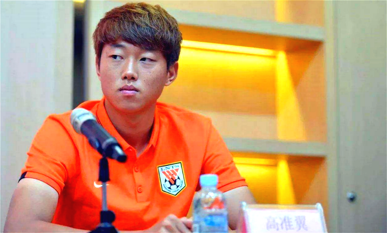 这位足球星二代没给老爸丢脸，他刚在亚运会上打入两粒进球！