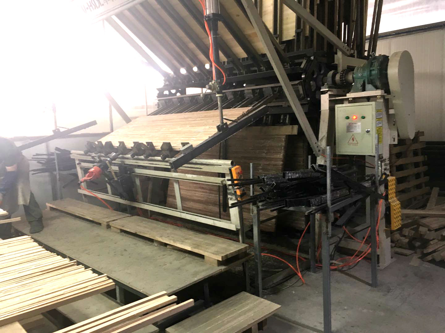 闆ㄦ潐瀹炴湪瀹跺叿,闆ㄦ潐瀹跺叿