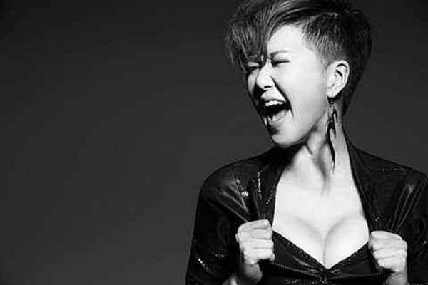 谭维维为何那么强,谭维维在摇滚圈的地位