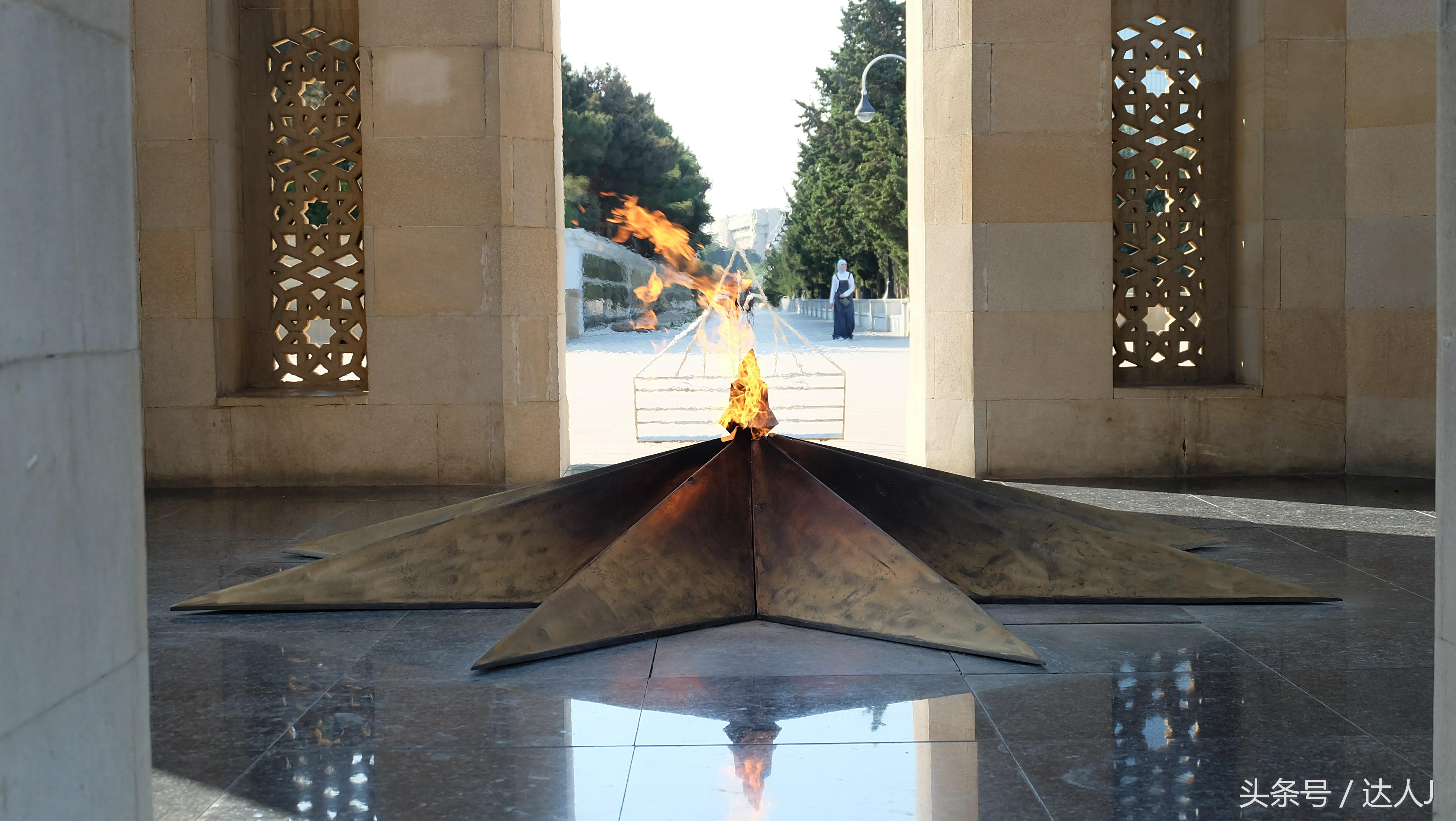 一篇文章告诉你阿塞拜疆该怎么玩,阿塞拜疆野外攻略