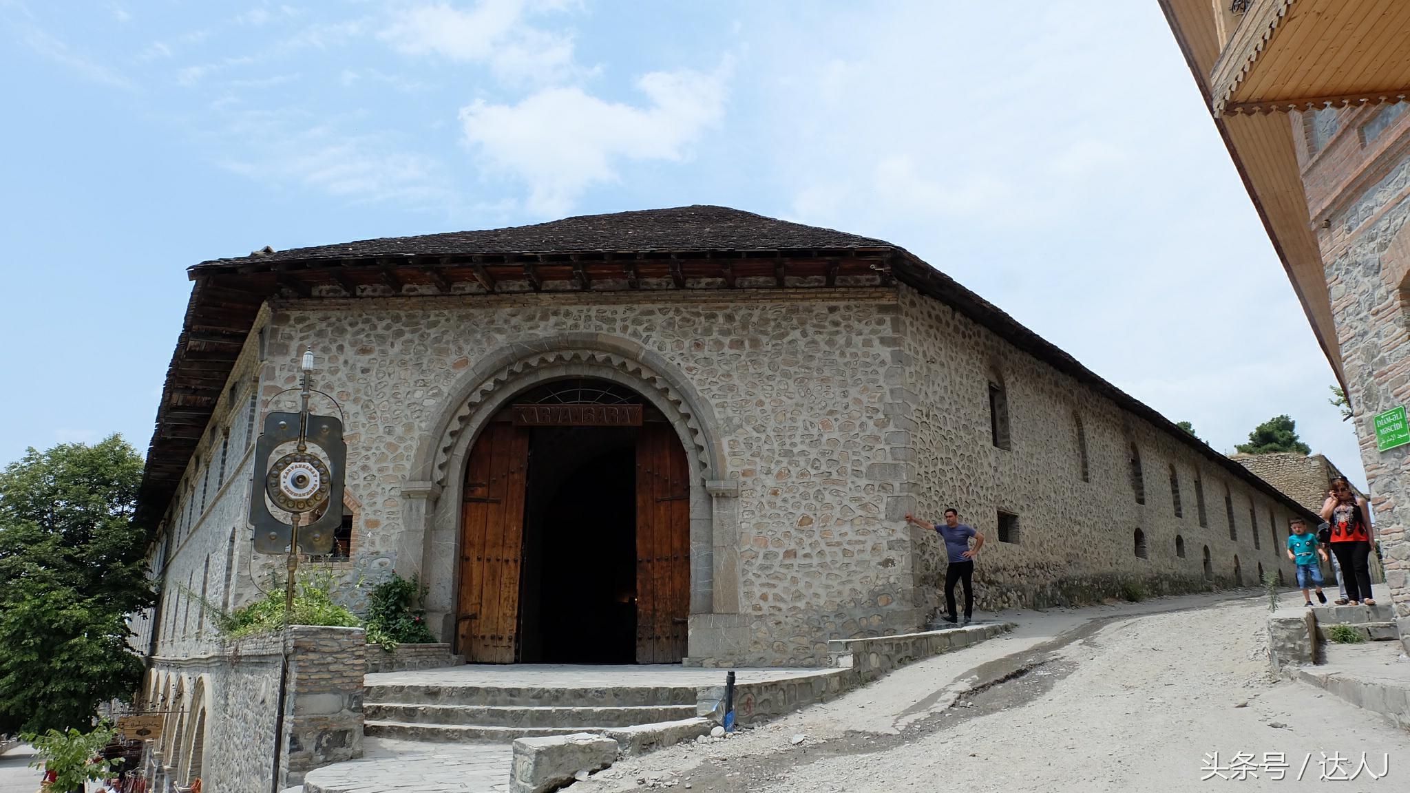 一篇文章告诉你阿塞拜疆该怎么玩,阿塞拜疆野外攻略