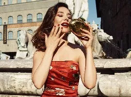 supreme潮牌主打什么,潮牌supreme批发