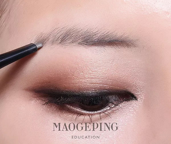 正确的护肤化妆顺序卡通,早晨化妆护肤的先后顺序