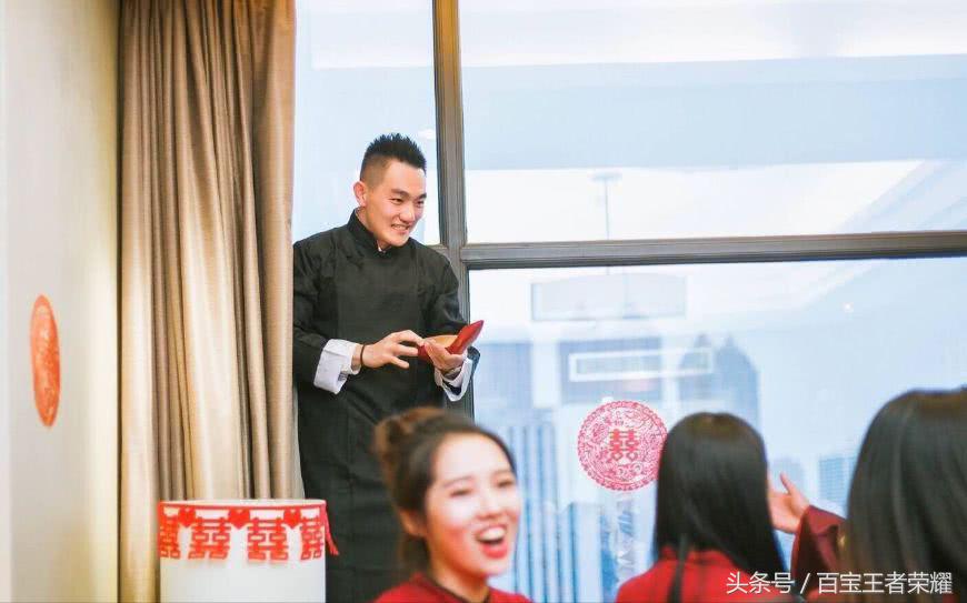 何捷结婚伴郎视频,何捷接亲