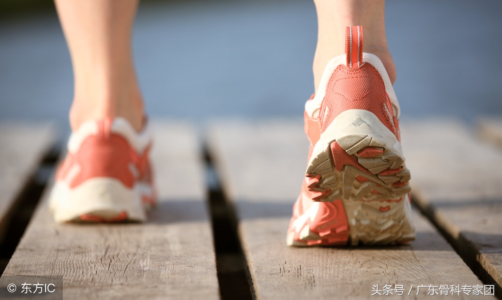 脚扭伤了正确的处理步骤文字,脚扭伤如何处理好得快