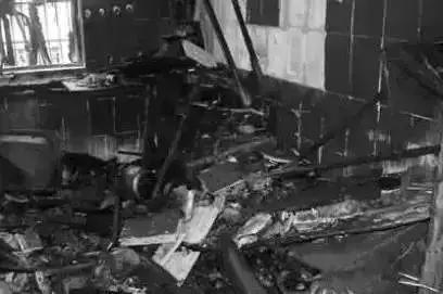 “老公水开了,帮我倒面粉吧”瞬间家毁人亡!