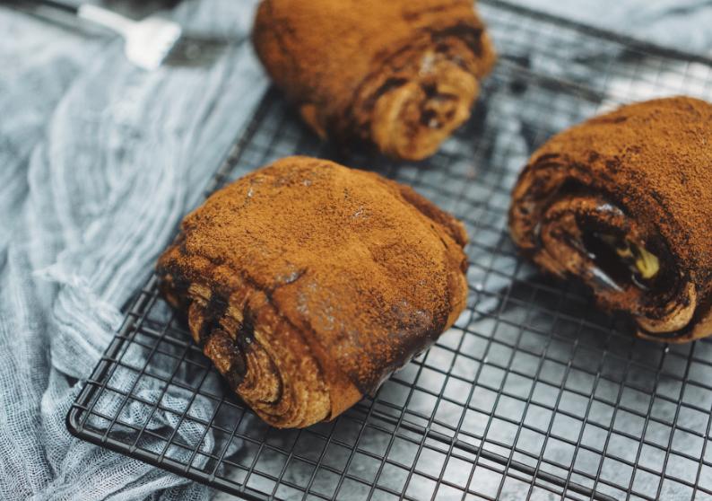 网红爆浆脏脏包6寸32个一箱,网红爆浆脏脏包32个一箱