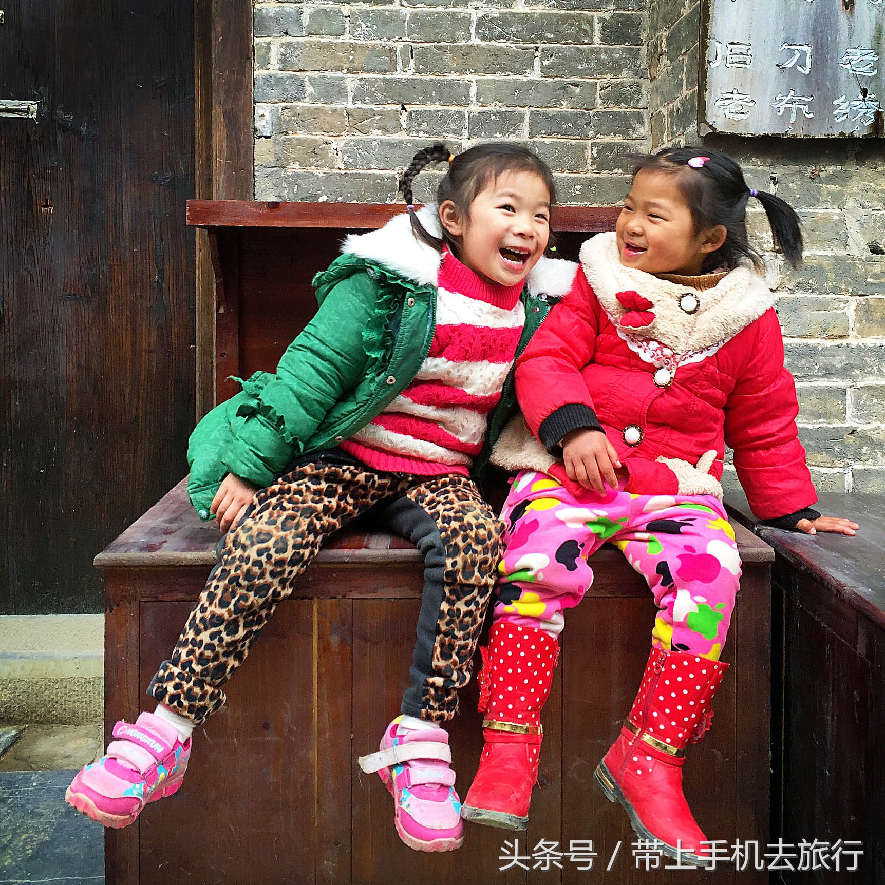 手机拍照各种功能怎么设置,如何开启手机实时拍照功能